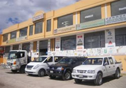 vehiculos-alquiler-transporte-carga-pasajeros-Quito-Ecuador